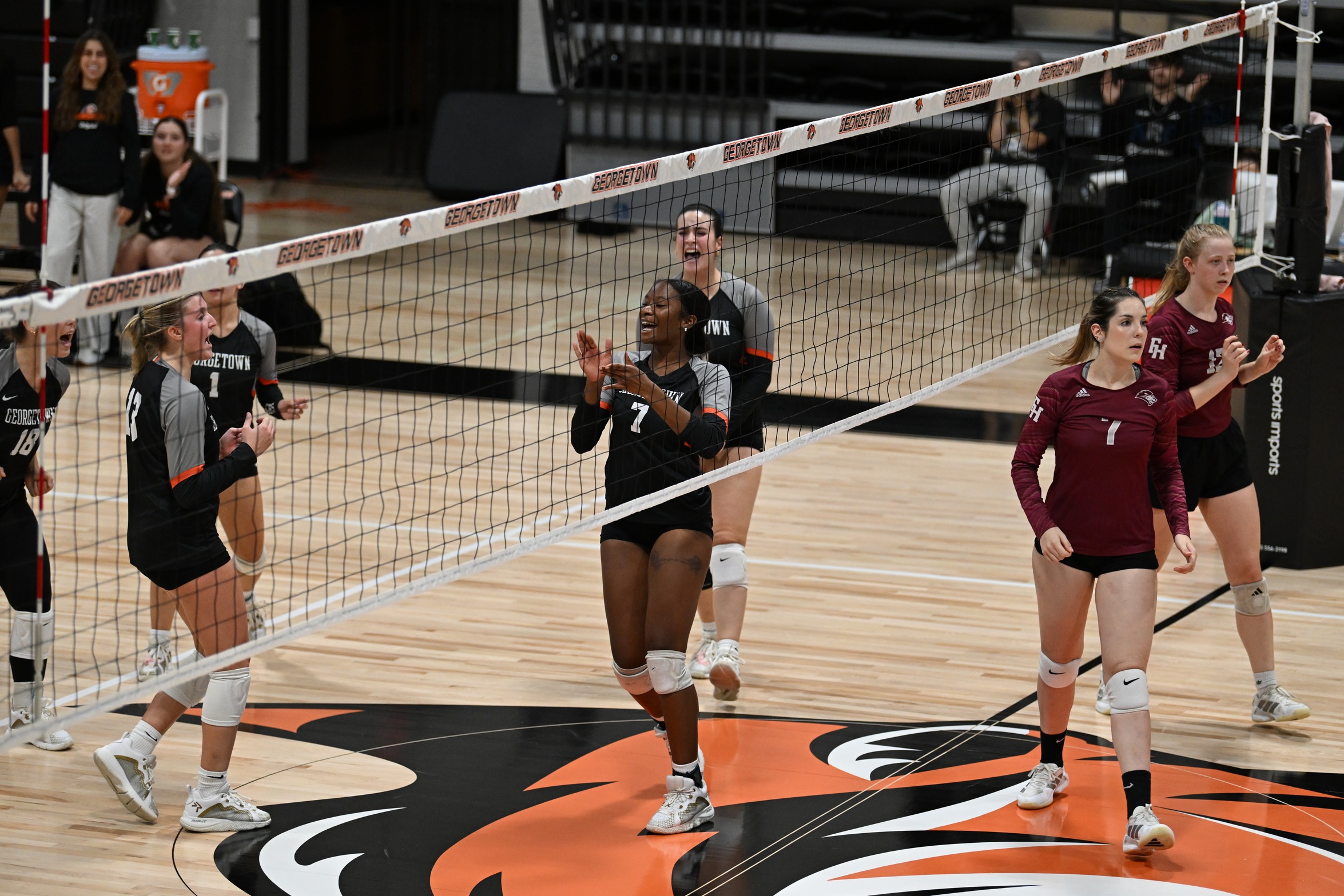 Tigers Get Road Win with Sweep of Bulldogs